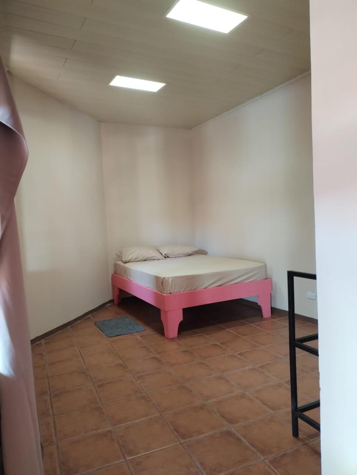 Hospedaje Papalotes Quepos Buitenkant foto