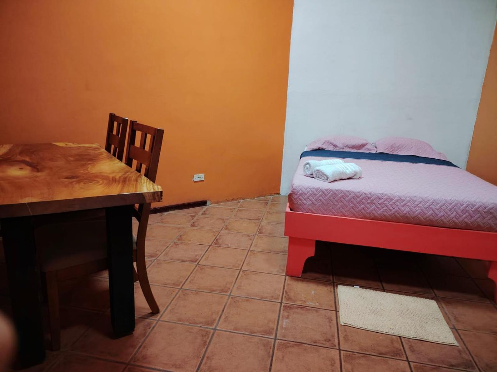 Hospedaje Papalotes Quepos Buitenkant foto